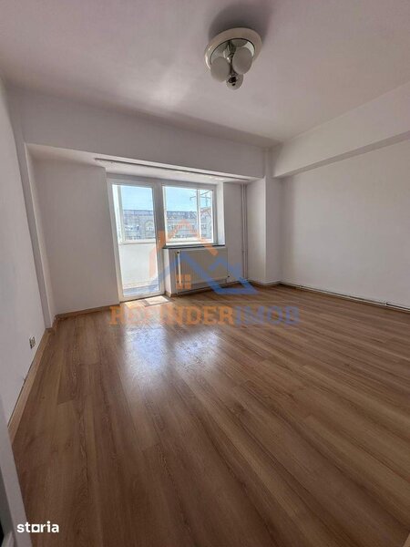 Decebal, vanzare 4 camere, 101 mp.